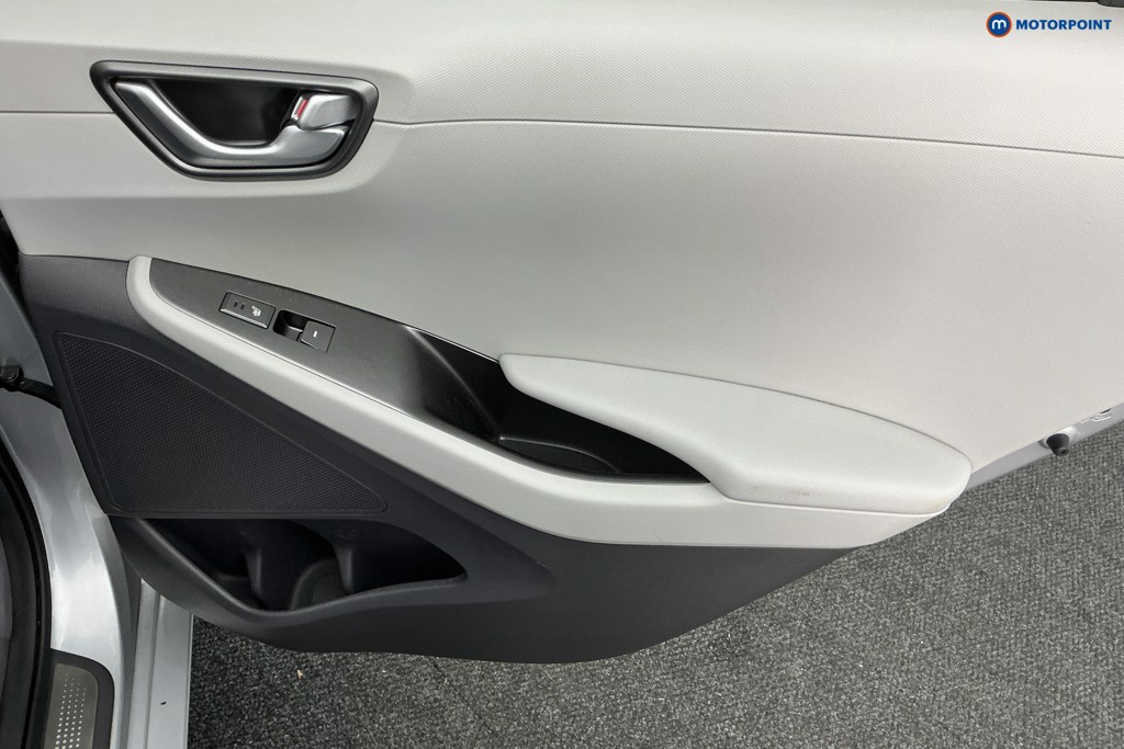 Hyundai Ioniq Premium Se Automatic Electric Hatchback - Stock Number (1589950) - 22nd supplementary image