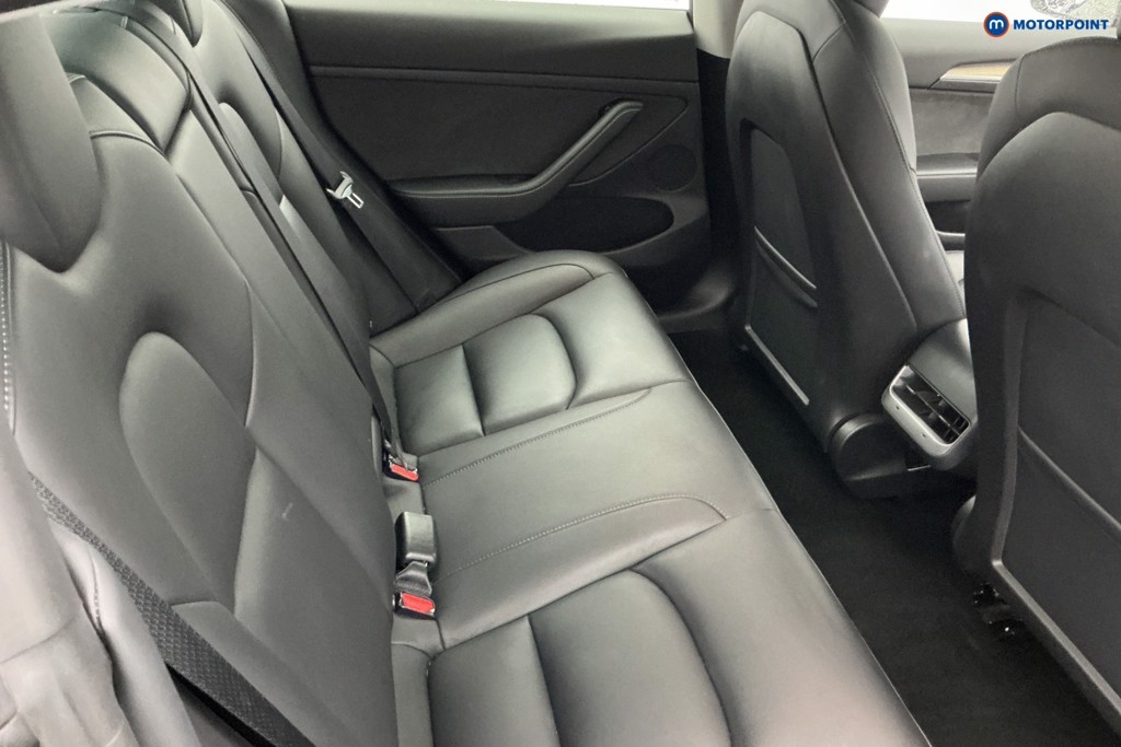 Tesla Model 3 Long Range Automatic Electric Saloon - Stock Number (1589952) - 4th supplementary image