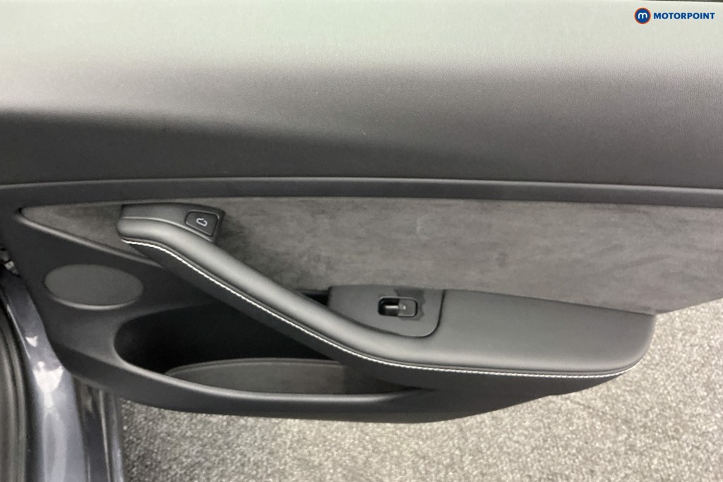 Tesla Model 3 Long Range Automatic Electric Saloon - Stock Number (1589952) - 20th supplementary image