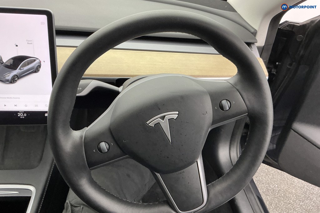 Tesla Model 3 Long Range Automatic Electric Saloon - Stock Number (1589952) - 1st supplementary image