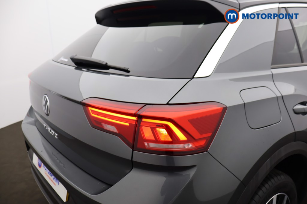 Volkswagen T-Roc Design Manual Petrol SUV - Stock Number (1590074) - 24th supplementary image