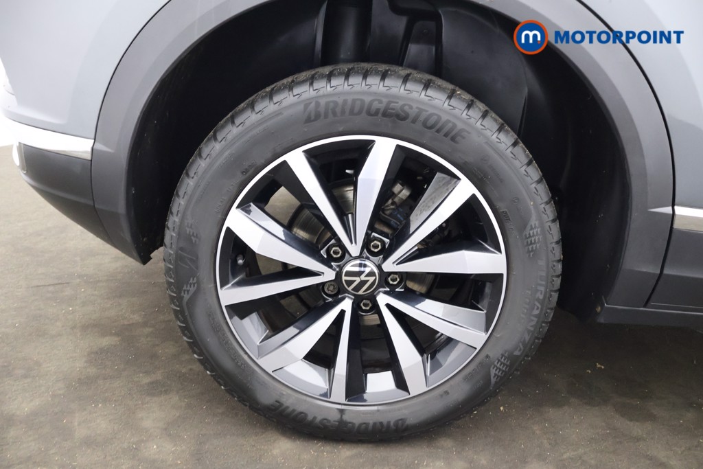 Volkswagen T-Roc Design Manual Petrol SUV - Stock Number (1590074) - 26th supplementary image