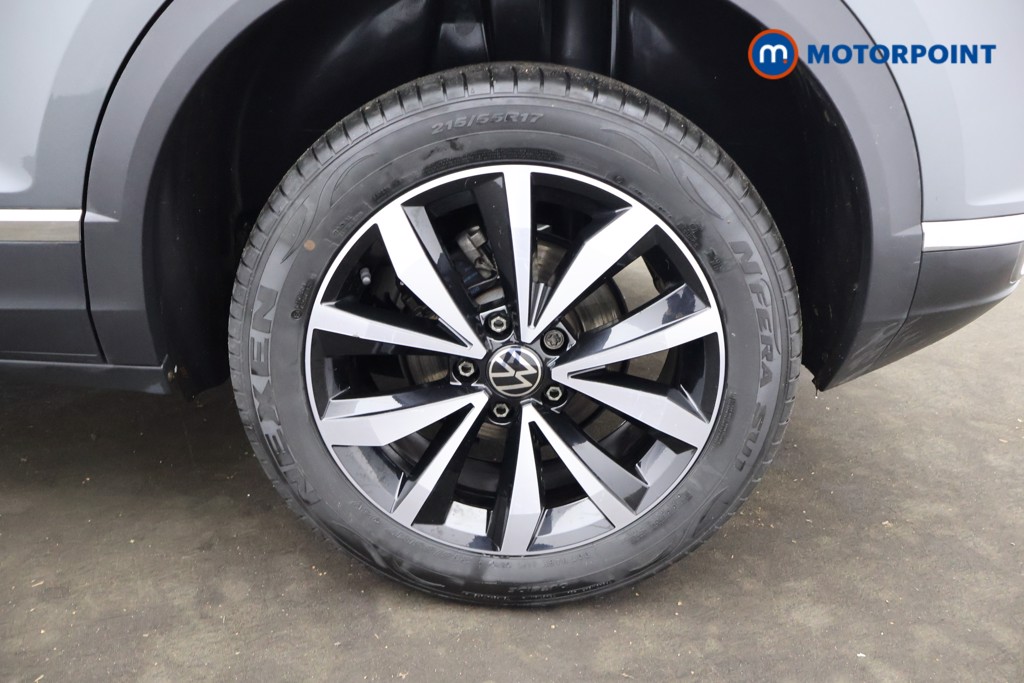 Volkswagen T-Roc Design Manual Petrol SUV - Stock Number (1590074) - 31st supplementary image