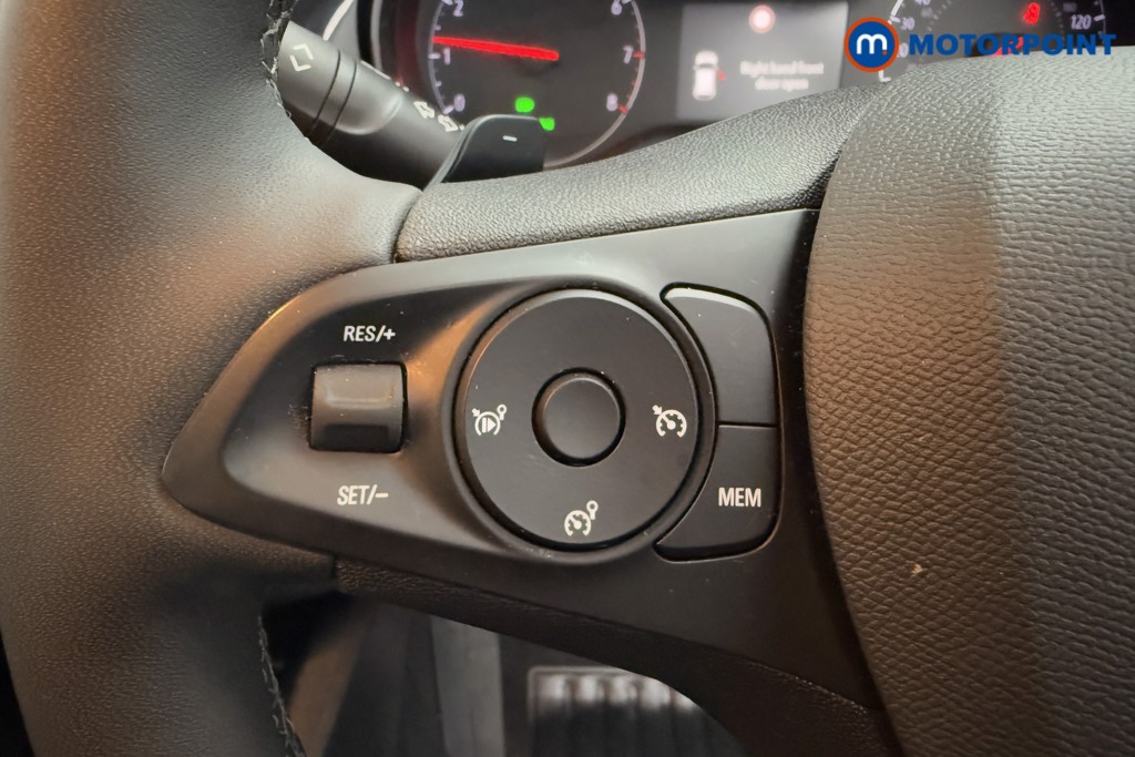 Vauxhall Corsa Design Automatic Petrol Hatchback - Stock Number (1590295) - 4th supplementary image