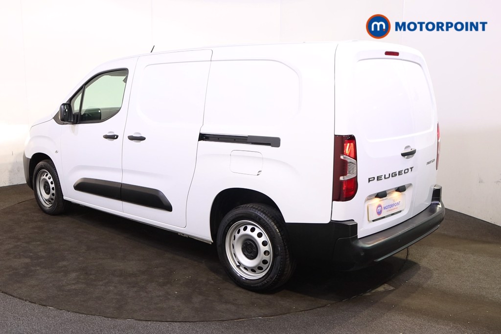 Peugeot Partner Professional Manual Diesel Panel Van - Stock Number (1590513) - Passenger side rear corner