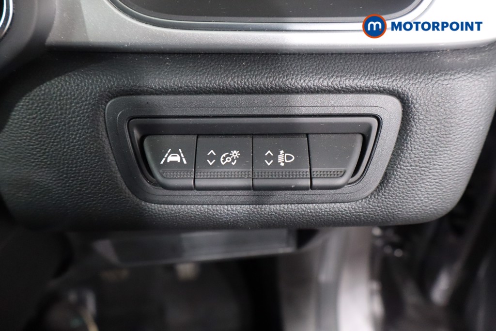 Renault Captur S Edition Manual Petrol SUV - Stock Number (1590696) - 21st supplementary image