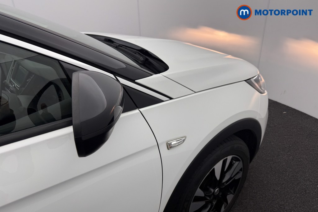 Vauxhall Grandland X Design Line Manual Petrol SUV - Stock Number (1590857) - 13th supplementary image