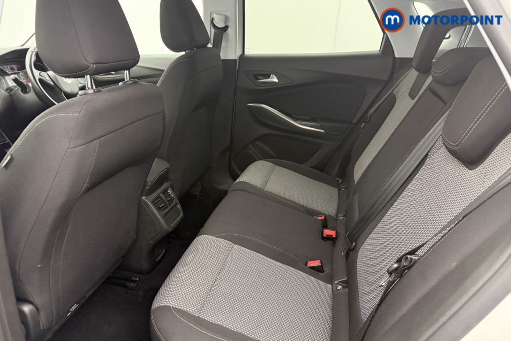 Vauxhall Grandland X Design Line Manual Petrol SUV - Stock Number (1590857) - 17th supplementary image