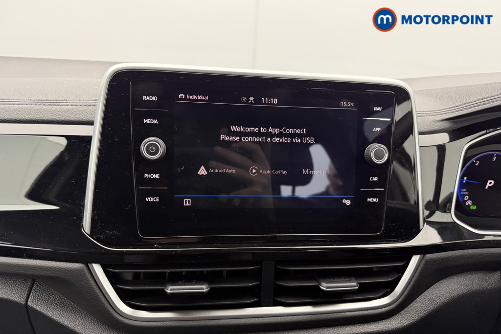 Volkswagen T-Roc R-Line Automatic Diesel SUV - Stock Number (1590939) - 2nd supplementary image