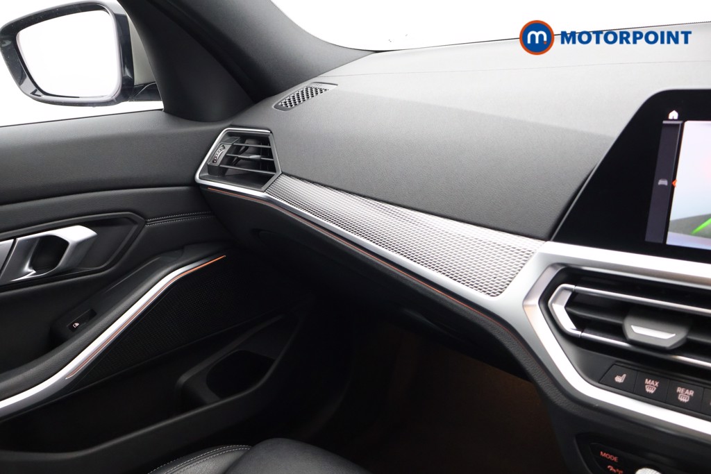 BMW 3 Series M340d Automatic Diesel Saloon - Stock Number (1590973) - 12th supplementary image