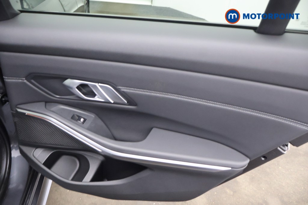 BMW 3 Series M340d Automatic Diesel Saloon - Stock Number (1590973) - 20th supplementary image