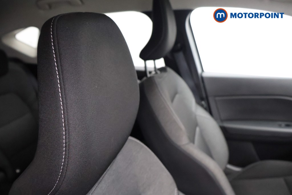 Renault Captur Iconic Manual Petrol SUV - Stock Number (1591003) - 16th supplementary image