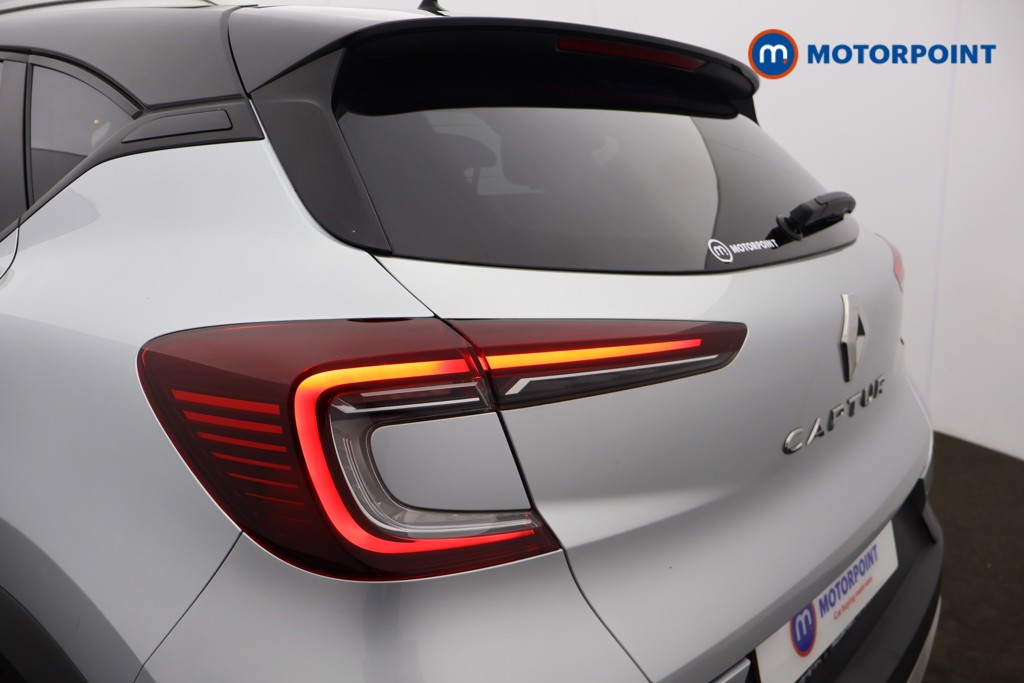 Renault Captur Iconic Manual Petrol SUV - Stock Number (1591003) - 21st supplementary image
