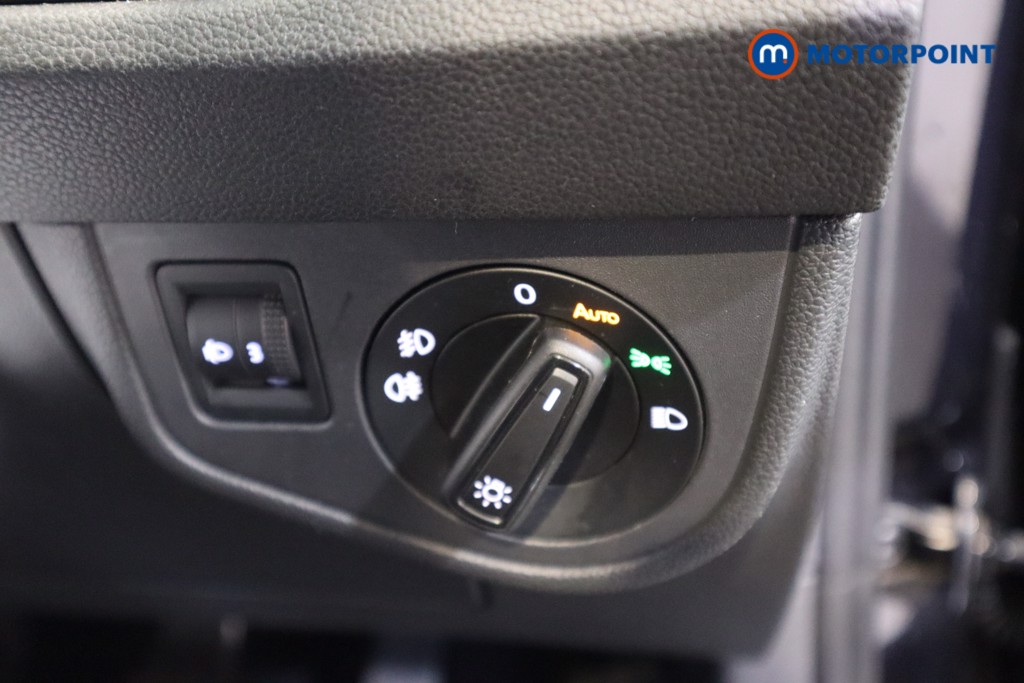 Volkswagen Taigo Life Manual Petrol SUV - Stock Number (1591048) - 12th supplementary image