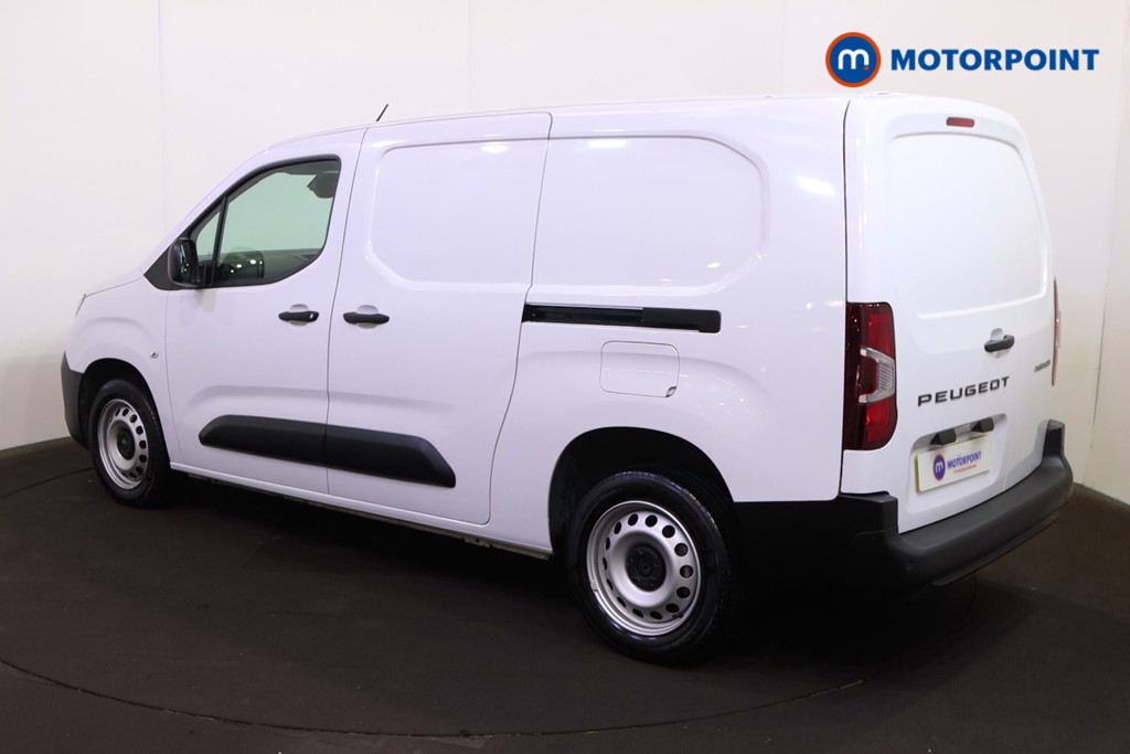 Peugeot Partner Professional Manual Diesel Panel Van - Stock Number (1591093) - Passenger side rear corner