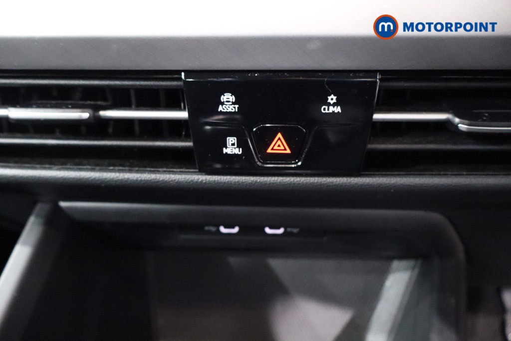 Volkswagen Golf Life Manual Petrol Hatchback - Stock Number (1591187) - 17th supplementary image