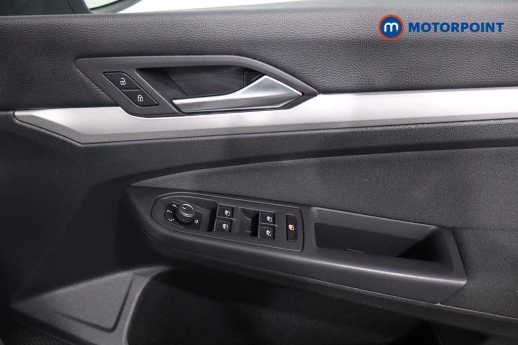 Volkswagen Golf Life Manual Petrol Hatchback - Stock Number (1591187) - 22nd supplementary image