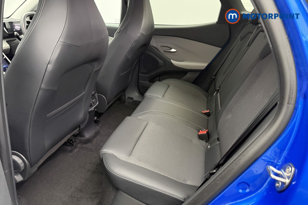 Ford Explorer Select Automatic Electric SUV - Stock Number (1591271) - 4th supplementary image