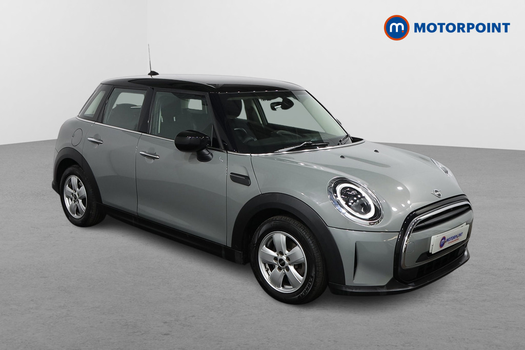 Mini Hatchback Cooper Classic Manual Petrol Hatchback - Stock Number (1591326) - Drivers side front corner
