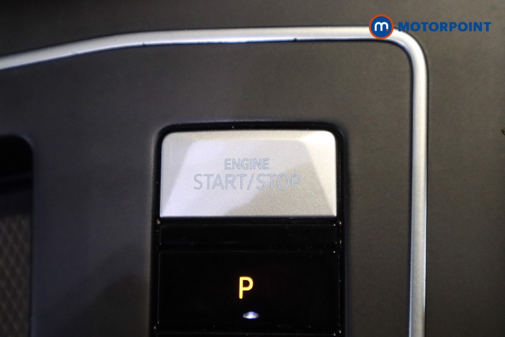 Volkswagen Golf R-Line Automatic Petrol Hatchback - Stock Number (1591563) - 23rd supplementary image