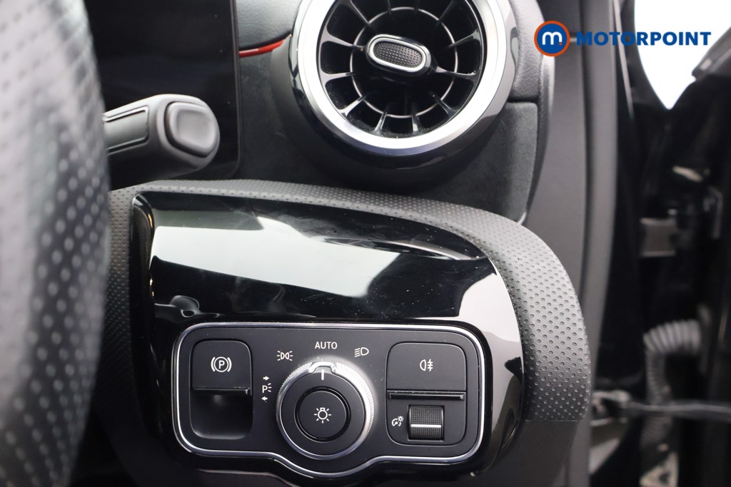 Mercedes-Benz A Class Amg Line Automatic Petrol Plug-In Hybrid Saloon - Stock Number (1552166) - 7th supplementary image