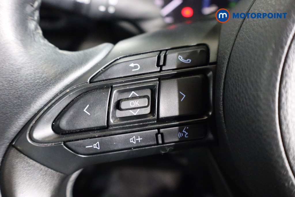 Toyota Yaris Cross Design Automatic Petrol-Electric Hybrid Estate - Stock Number (1558519) - 3rd supplementary image