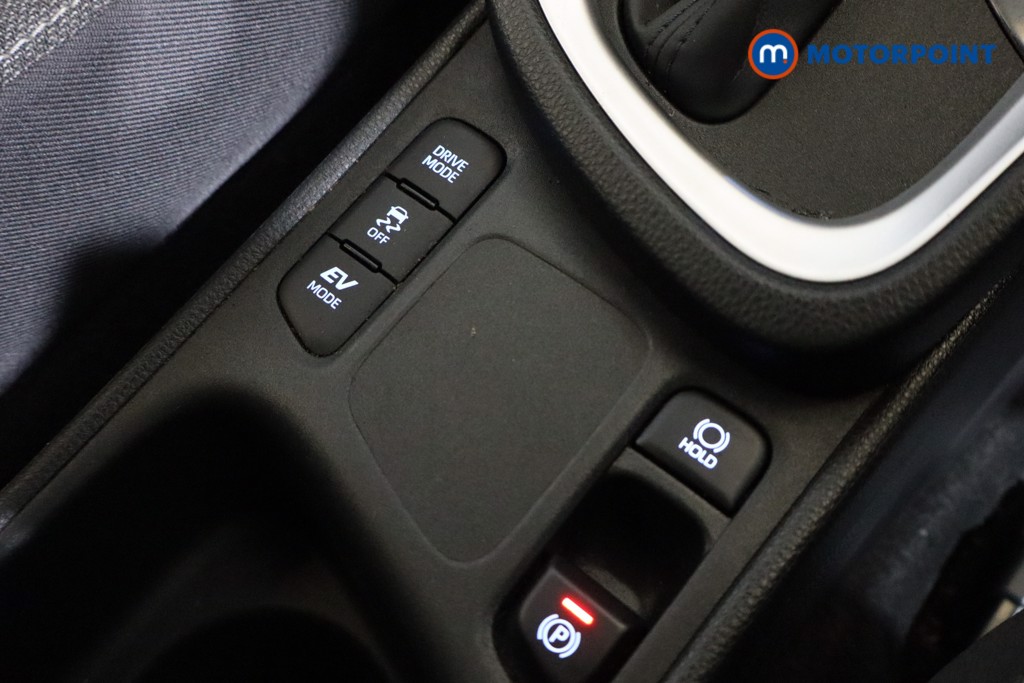 Toyota Yaris Cross Design Automatic Petrol-Electric Hybrid Estate - Stock Number (1558519) - 11th supplementary image