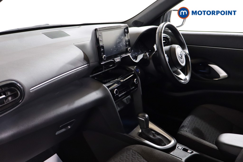 Toyota Yaris Cross Design Automatic Petrol-Electric Hybrid Estate - Stock Number (1558519) - 12th supplementary image
