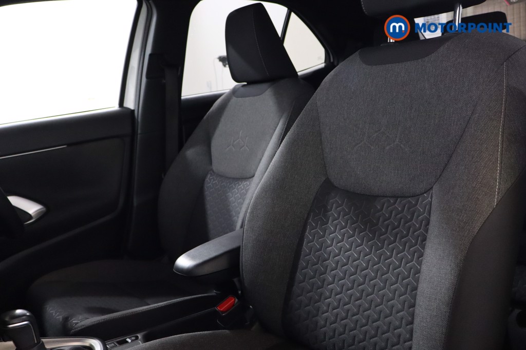 Toyota Yaris Cross Design Automatic Petrol-Electric Hybrid Estate - Stock Number (1558519) - 13th supplementary image