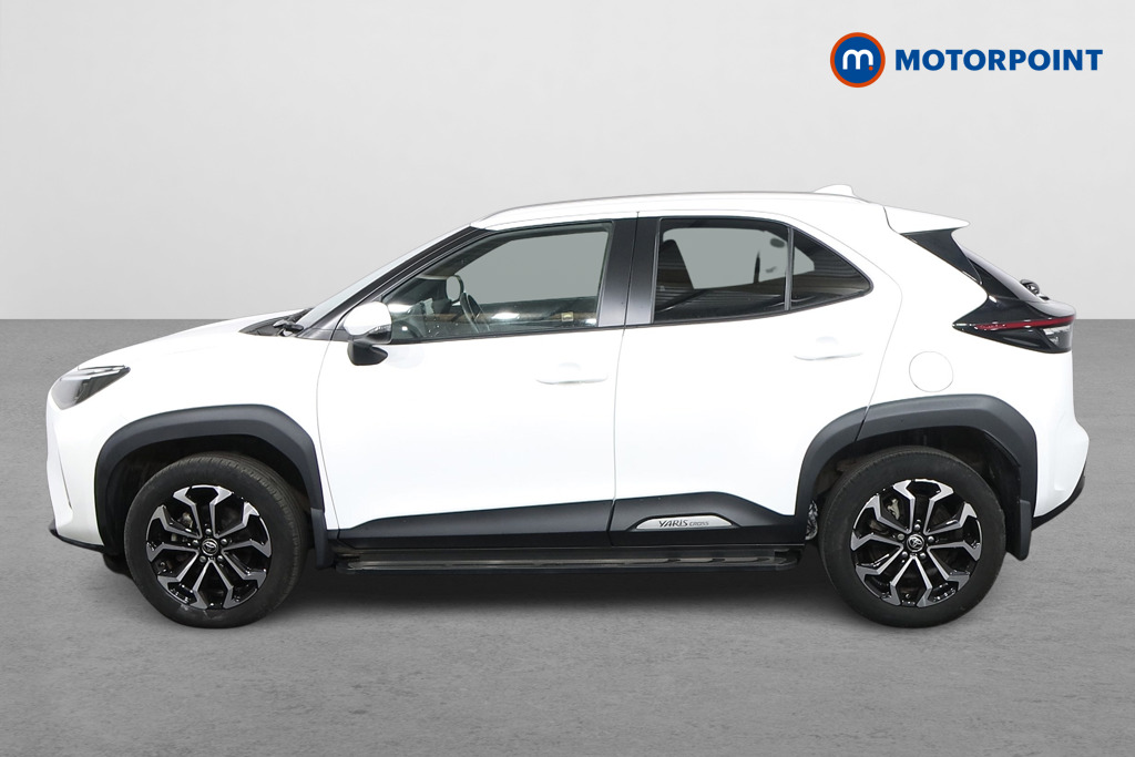 Toyota Yaris Cross Design Automatic Petrol-Electric Hybrid Estate - Stock Number (1558519) - Passenger side