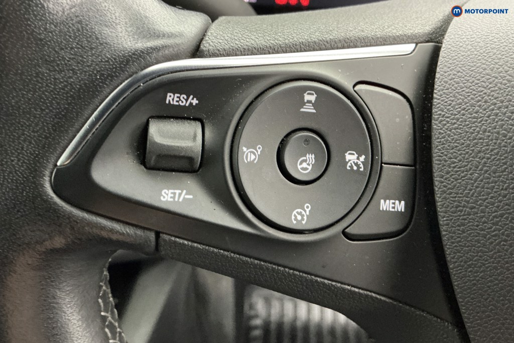 Vauxhall Mokka Sri Premium Automatic Electric SUV - Stock Number (1568799) - 17th supplementary image