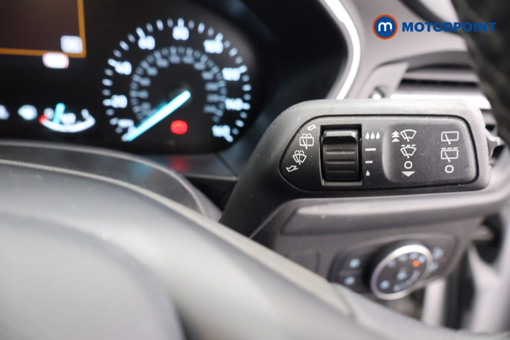 Ford Focus Zetec Manual Petrol Hatchback - Stock Number (1575766) - 6th supplementary image