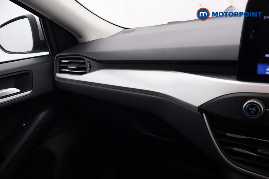 Ford Focus Zetec Manual Petrol Hatchback - Stock Number (1575766) - 11th supplementary image