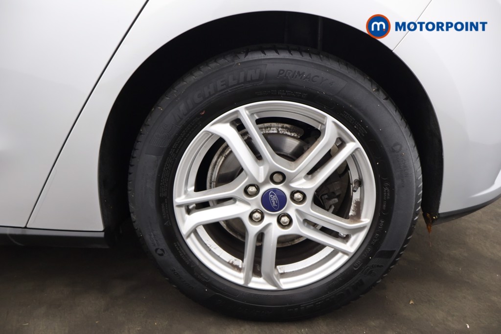 Ford Focus Zetec Manual Petrol Hatchback - Stock Number (1575766) - 29th supplementary image