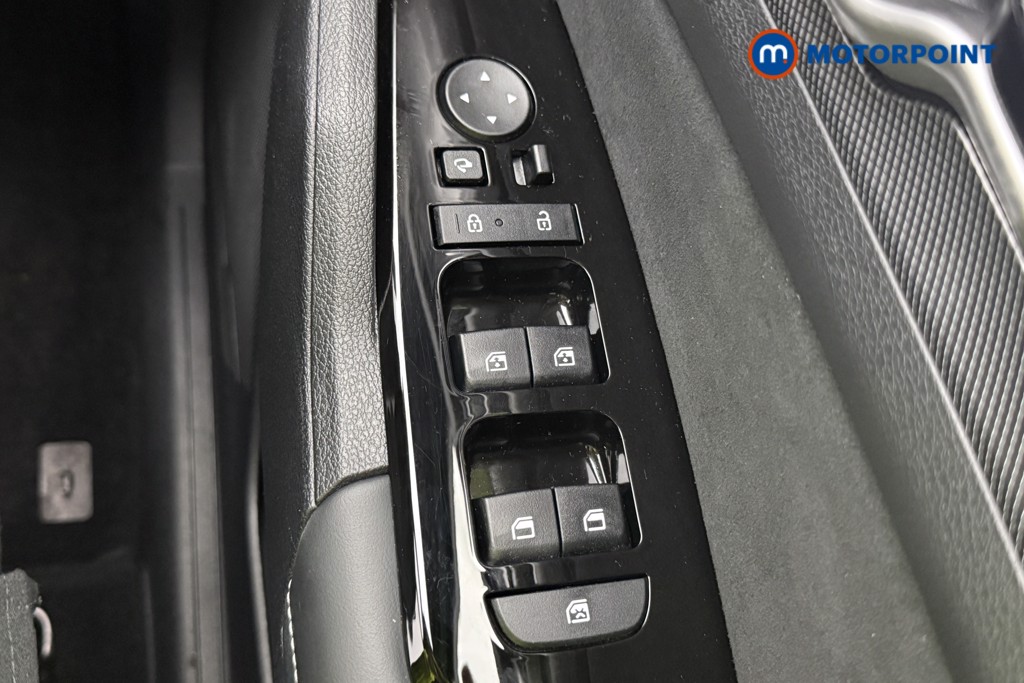 KIA Sportage Gt-Line Automatic Petrol-Electric Hybrid SUV - Stock Number (1577714) - 37th supplementary image
