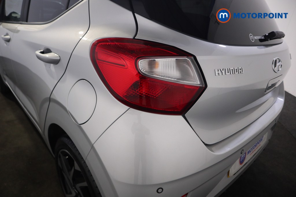 Hyundai I10 Premium Automatic Petrol Hatchback - Stock Number (1579678) - 23rd supplementary image