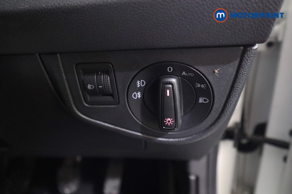 Volkswagen Polo Match Manual Petrol Hatchback - Stock Number (1579732) - 11th supplementary image