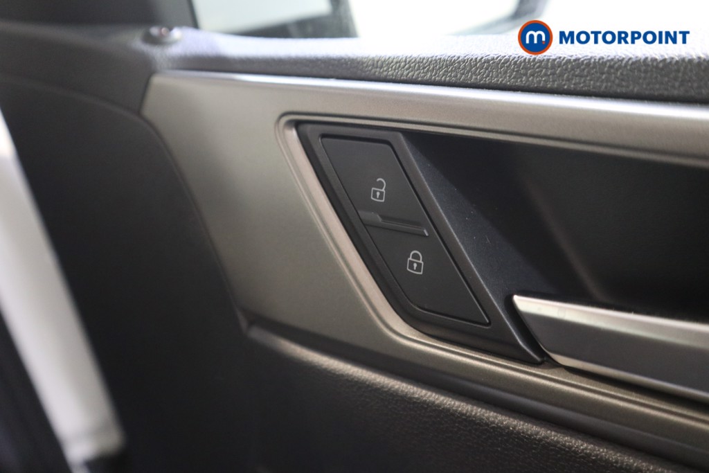 Volkswagen Polo Match Manual Petrol Hatchback - Stock Number (1579732) - 12th supplementary image