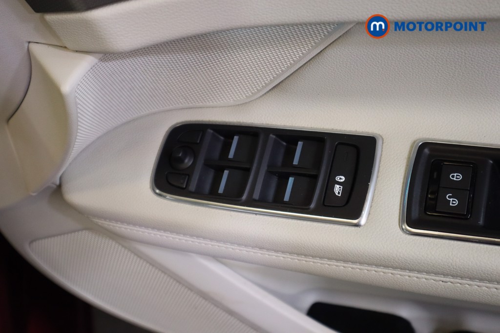 Jaguar XF Prestige Automatic Diesel Saloon - Stock Number (1580403) - 11th supplementary image