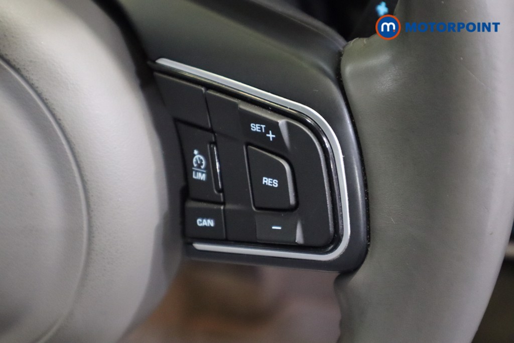 Jaguar XF Prestige Automatic Diesel Saloon - Stock Number (1580403) - 13th supplementary image