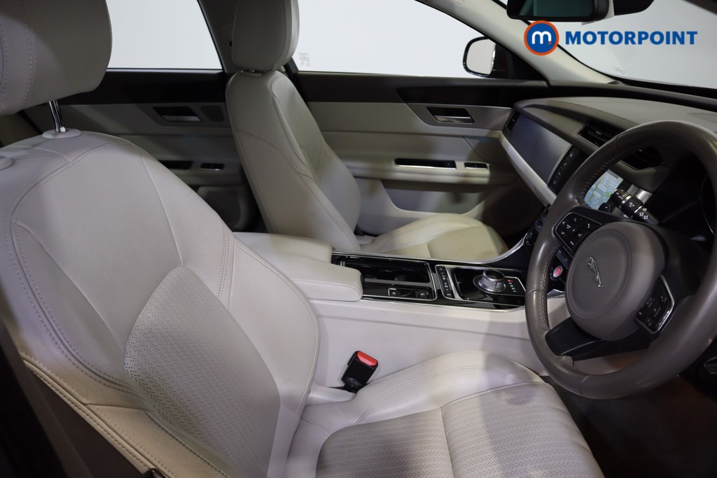 Jaguar XF Prestige Automatic Diesel Saloon - Stock Number (1580403) - 17th supplementary image