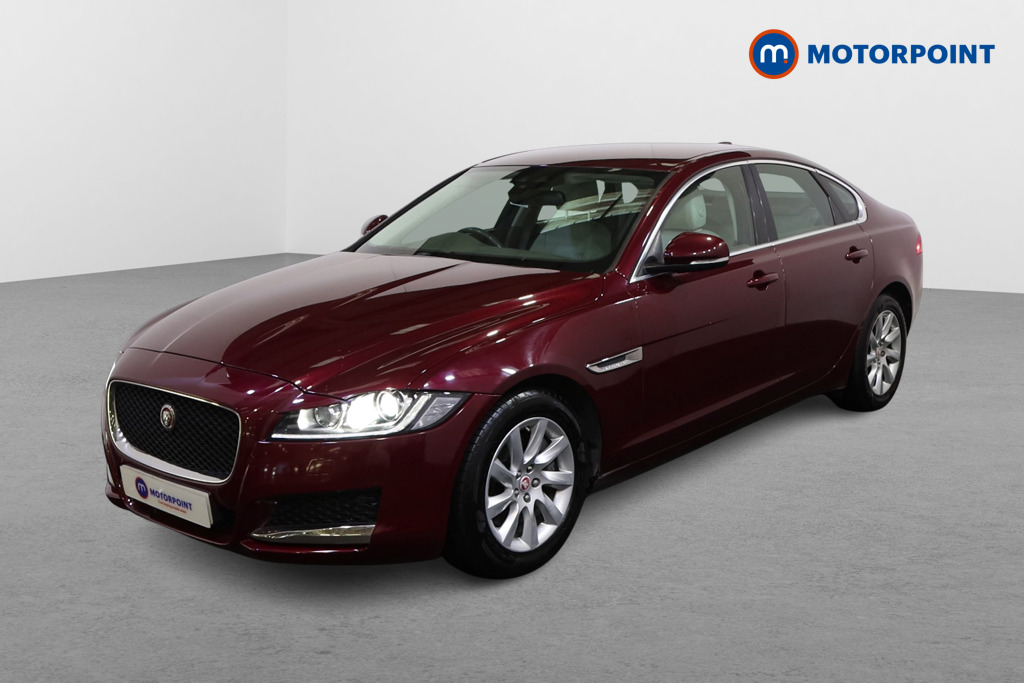 Jaguar XF Prestige Automatic Diesel Saloon - Stock Number (1580403) - Passenger side front corner