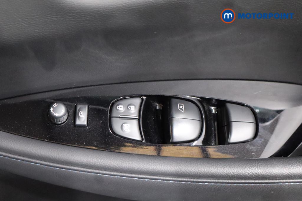 Nissan Leaf Tekna Automatic Electric Hatchback - Stock Number (1581088) - 14th supplementary image