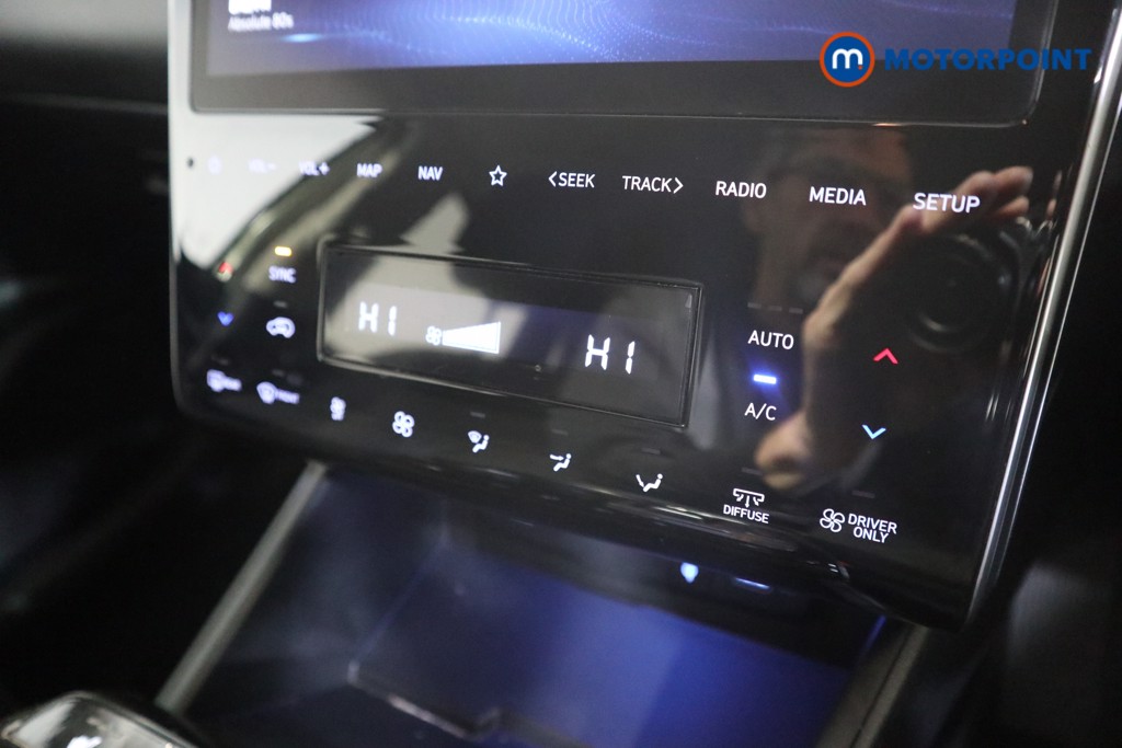 Hyundai Tucson Premium Automatic Petrol-Electric Hybrid SUV - Stock Number (1581462) - 8th supplementary image