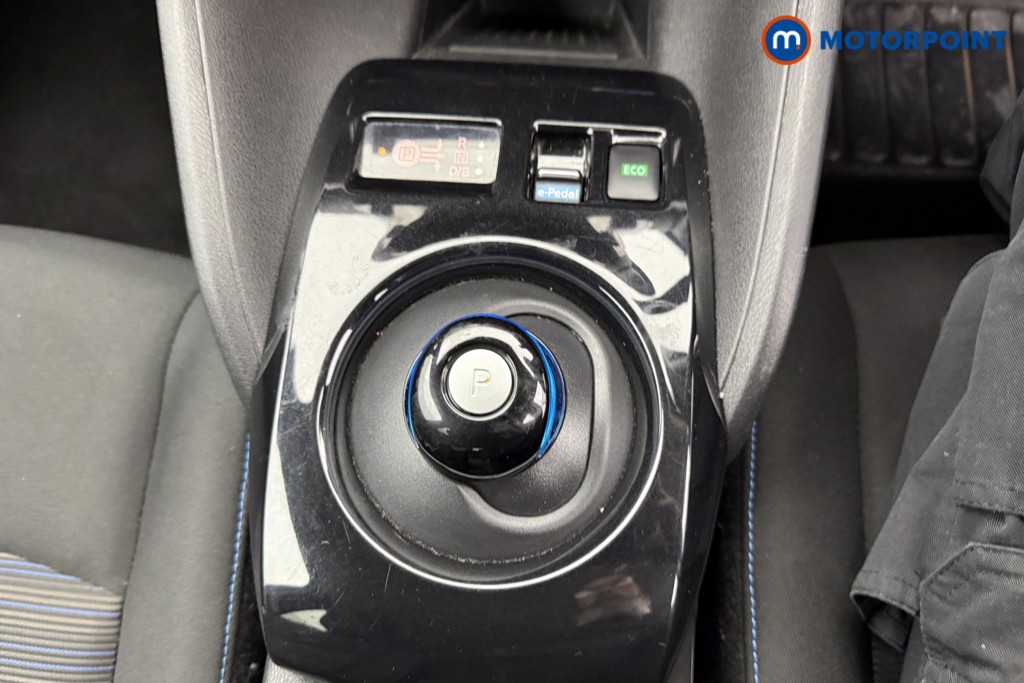 Nissan Leaf N-Connecta Automatic Electric Hatchback - Stock Number (1581941) - 12th supplementary image