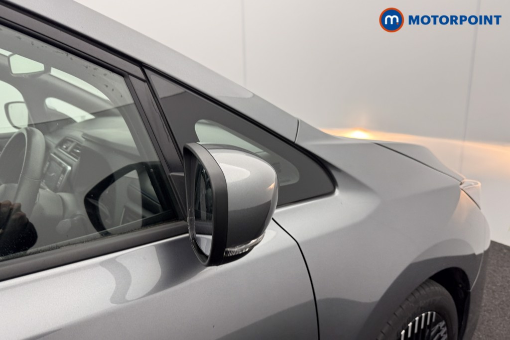 Nissan Leaf N-Connecta Automatic Electric Hatchback - Stock Number (1581941) - 18th supplementary image