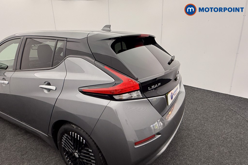 Nissan Leaf N-Connecta Automatic Electric Hatchback - Stock Number (1581941) - 26th supplementary image