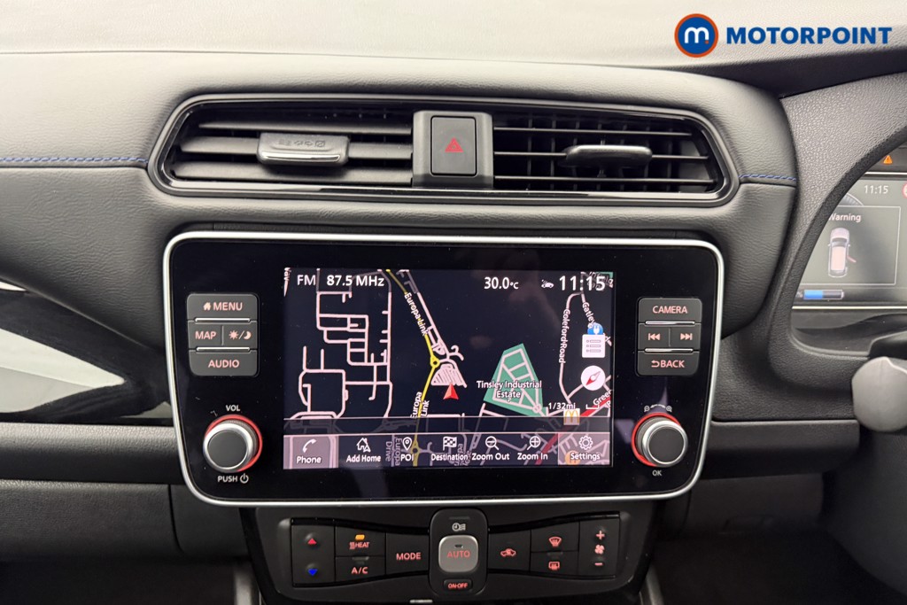 Nissan Leaf N-Connecta Automatic Electric Hatchback - Stock Number (1581941) - 1st supplementary image