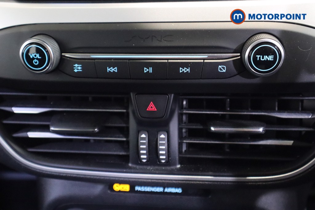 Ford Focus Zetec Automatic Petrol Hatchback - Stock Number (1584077) - 20th supplementary image