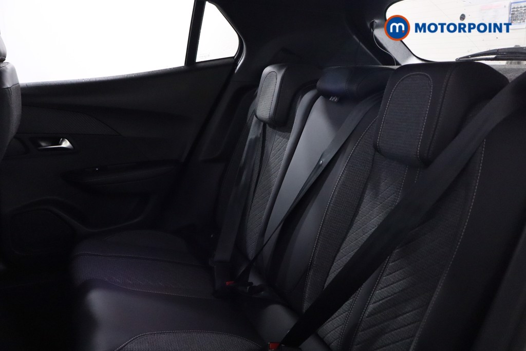 Peugeot 2008 Allure Manual Petrol SUV - Stock Number (1584318) - 16th supplementary image